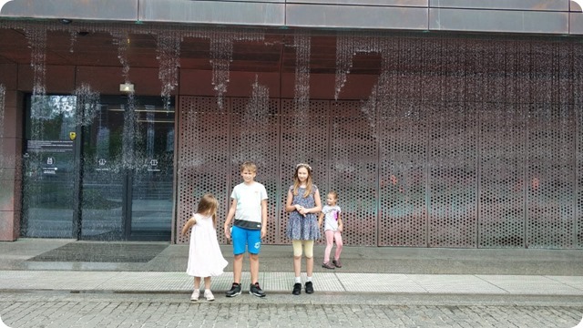 5f416d5a-5e17-4298-823b-39cad74e22a0