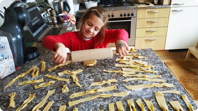 85219860_785125361980068_5334440868730372096_n