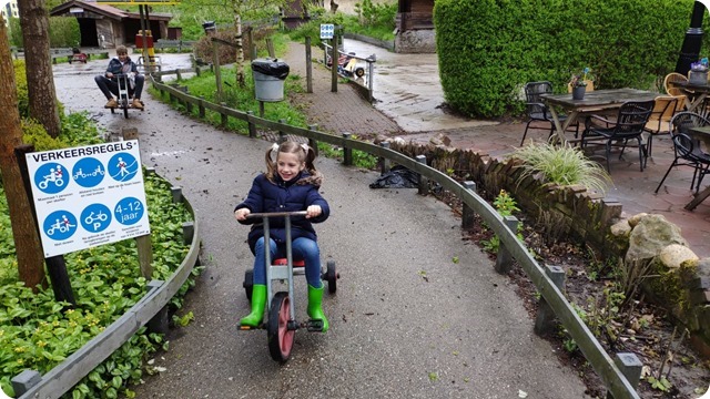 ce3815cf-1c49-416f-aefe-2a49b5850f40