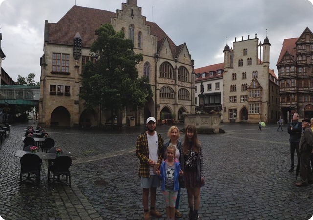 241397707_341358611011898_278857248660326362_n