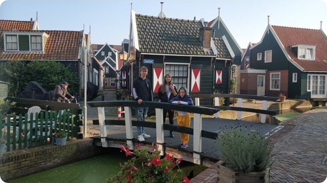 254892156_575022117133707_7929346011878621612_n