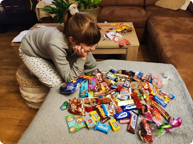 WhatsApp Image 2022-11-14 at 22.00.37 (1)