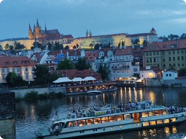 A1_Chodzmy_Na_Hradczany