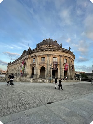 Zdjęcie WhatsApp 2025-05-15 o 22.55.53_2c029704