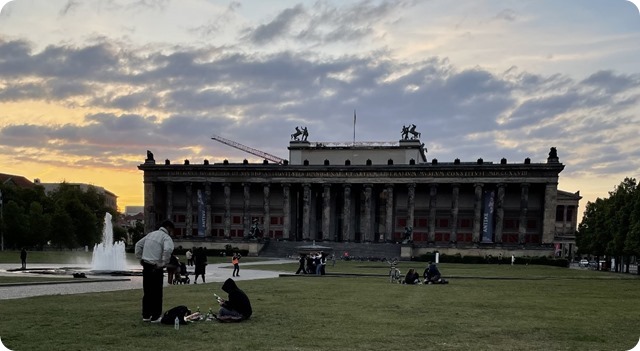 Zdjęcie WhatsApp 2025-05-15 o 23.01.28_9102be2e