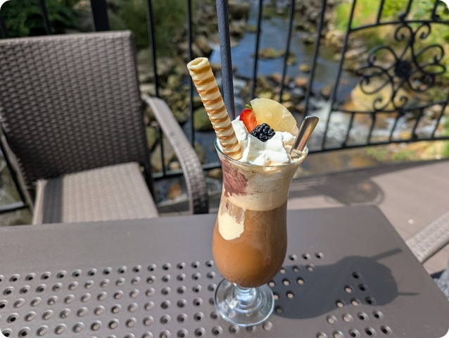 PXL_20250817_104414464