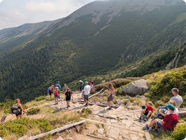 PXL_20250816_101948306