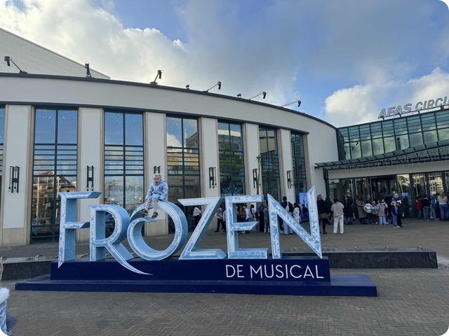 716d589f-286e-467c-9770-0865ce5618ee