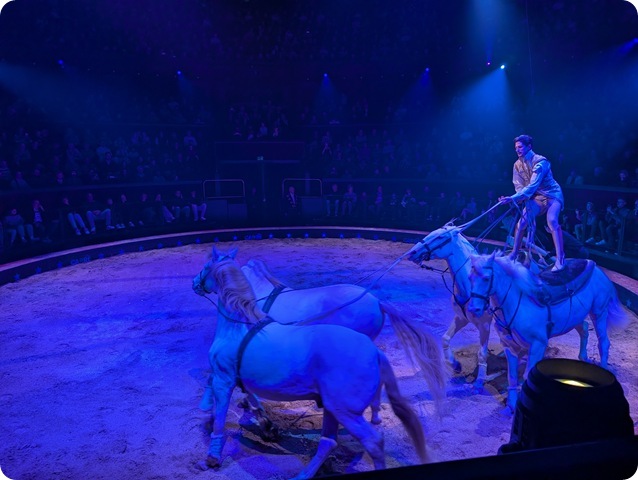 PXL_20260103_172402411