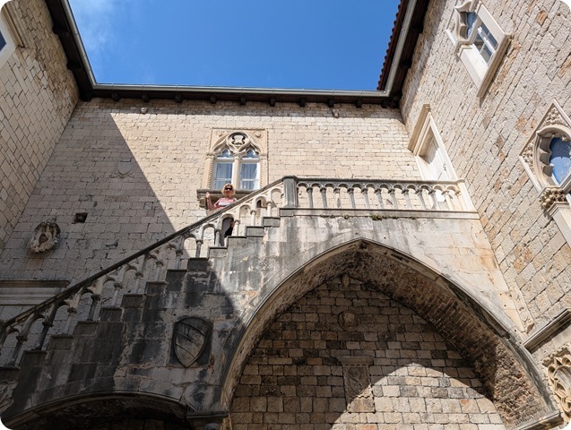 PXL_20260416_082139388